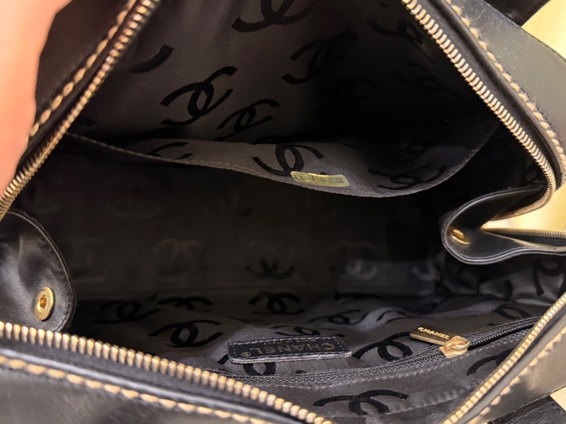 香奈兒中古款外縫線保齡球手提包-5