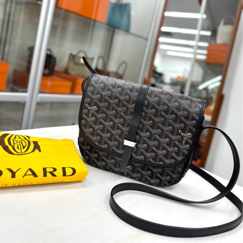 Goyard  黑色小號郵差包，18編碼，尺寸約22*16 附件塵袋-0