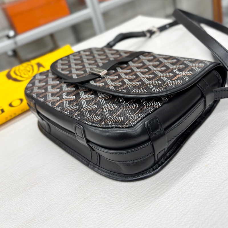 Goyard  黑色小號郵差包，18編碼，尺寸約22*16 附件塵袋-5
