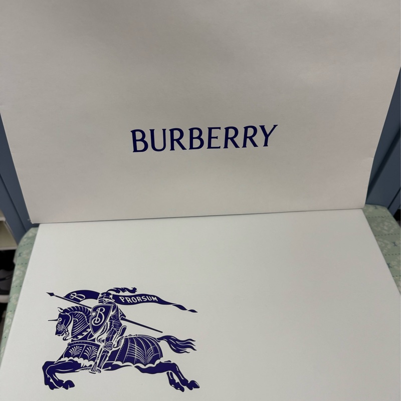 Burberry經典風衣外套-31