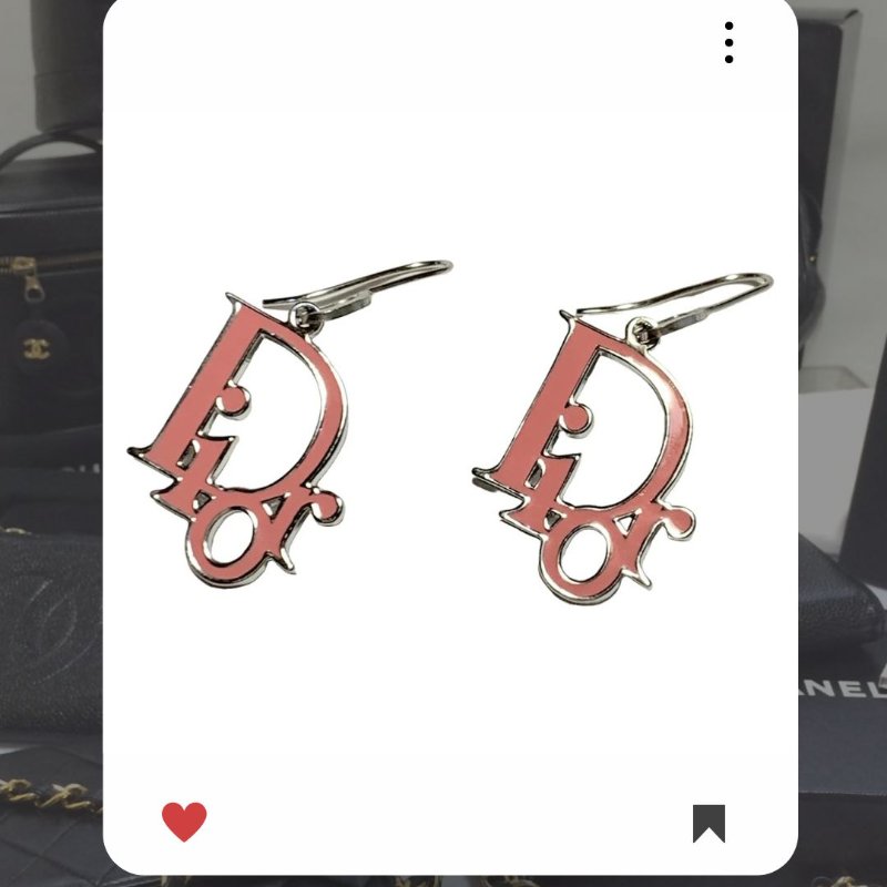 🛍️🎁 雙12🔥 12月新品上架 聖誕節🎄💖 新款  Christian Dior 粉紅色銀色耳環 熱賣款 🔥Christian Dior熱賣款 DIOR 經典款 耳環 Christian Dior EARRING-3