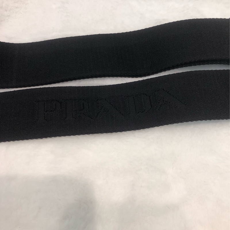 Prada 幾何圖形綠色布面相機包 斜孭 XC105-14