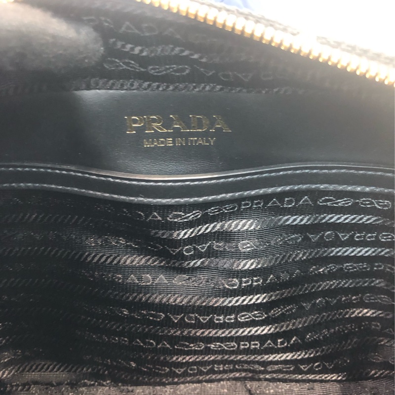 Prada 幾何圖形綠色布面相機包 斜孭 XC105-20