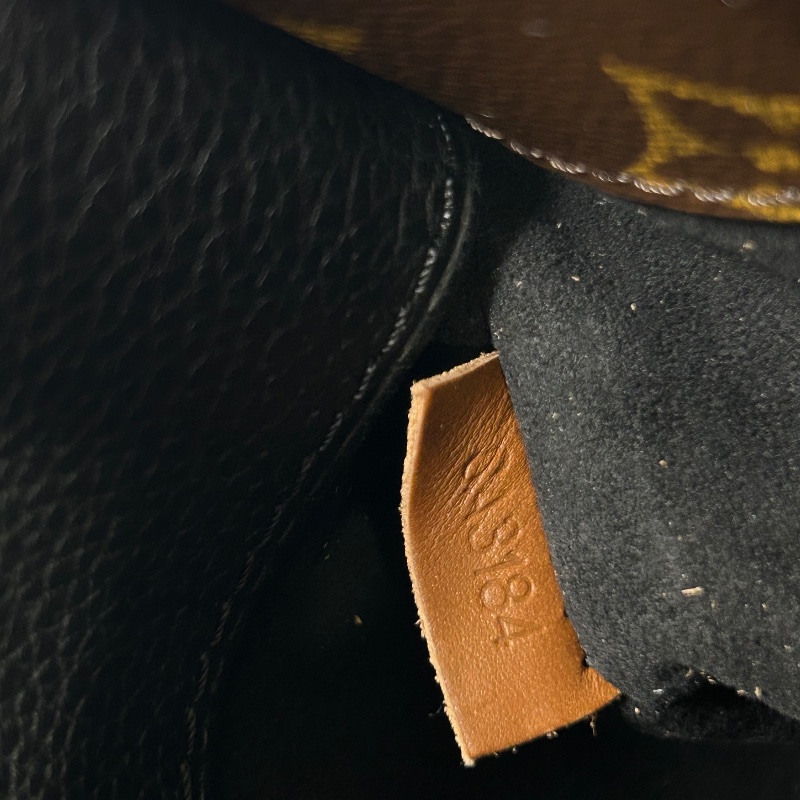 Louis Vuitton LV Pallas MM 中號經典老花手提包-26