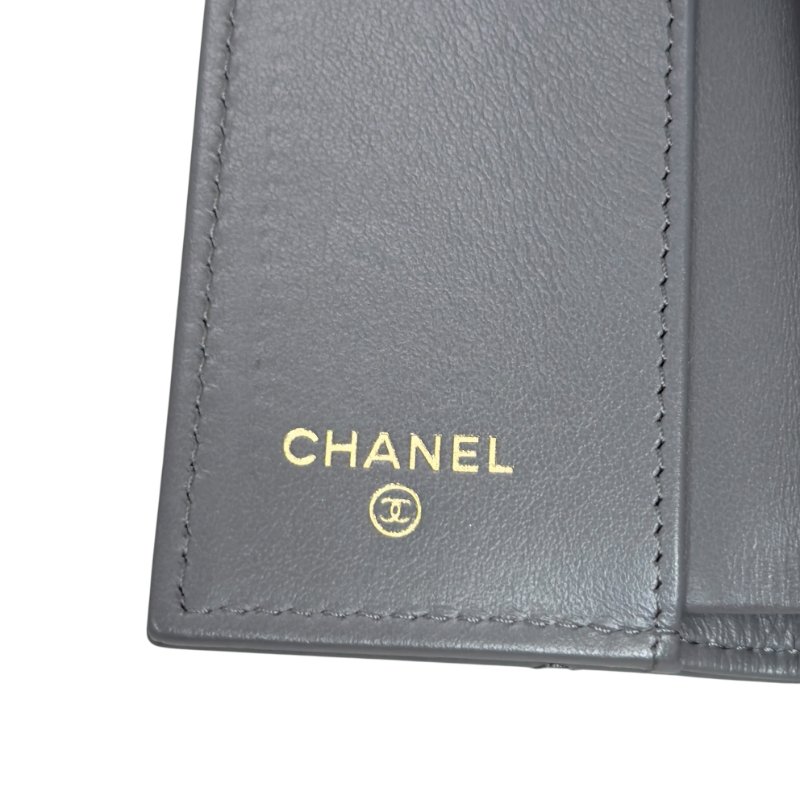 CHANEL 19 多摺 迷你銀包-24