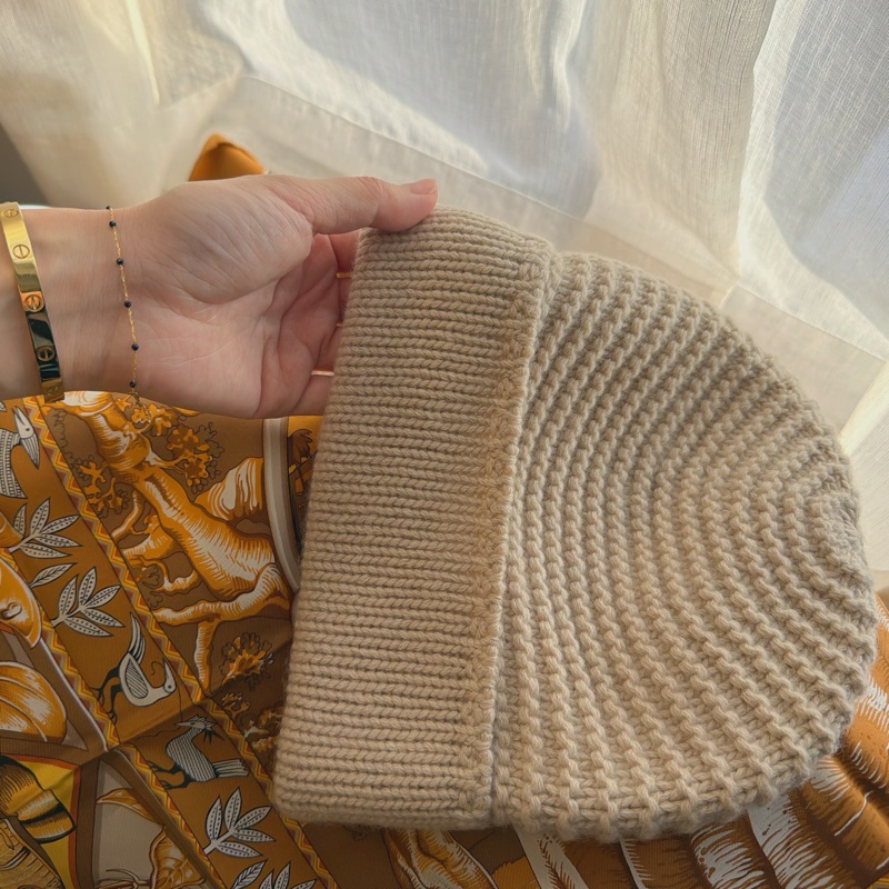 Chanel 黑色經典Logo編織紋路毛帽全新⭐️客什米爾保暖-6