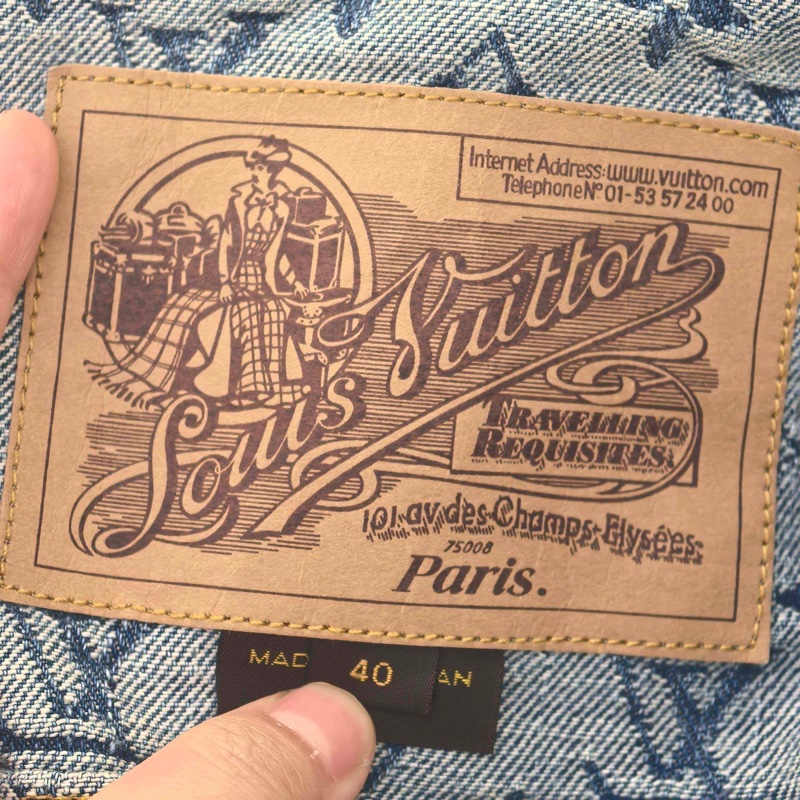 98新 LV滿印牛仔外套中古40碼-4