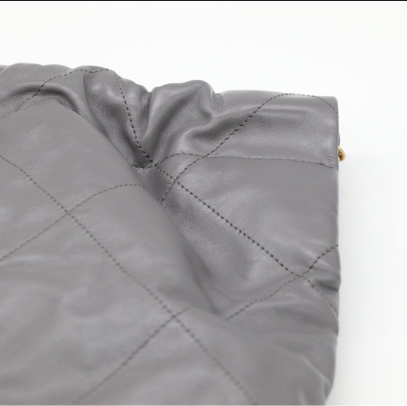 【近新配件齊* 晶片款】CHANEL 香奈兒 22BAG 灰色金鏈 大號托特 Tote 垃圾袋-13