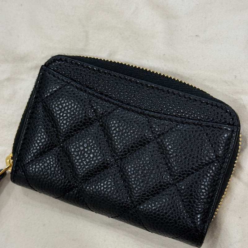 【CHANEL 香奈兒】荔枝紋經典拉鍊零錢包-4