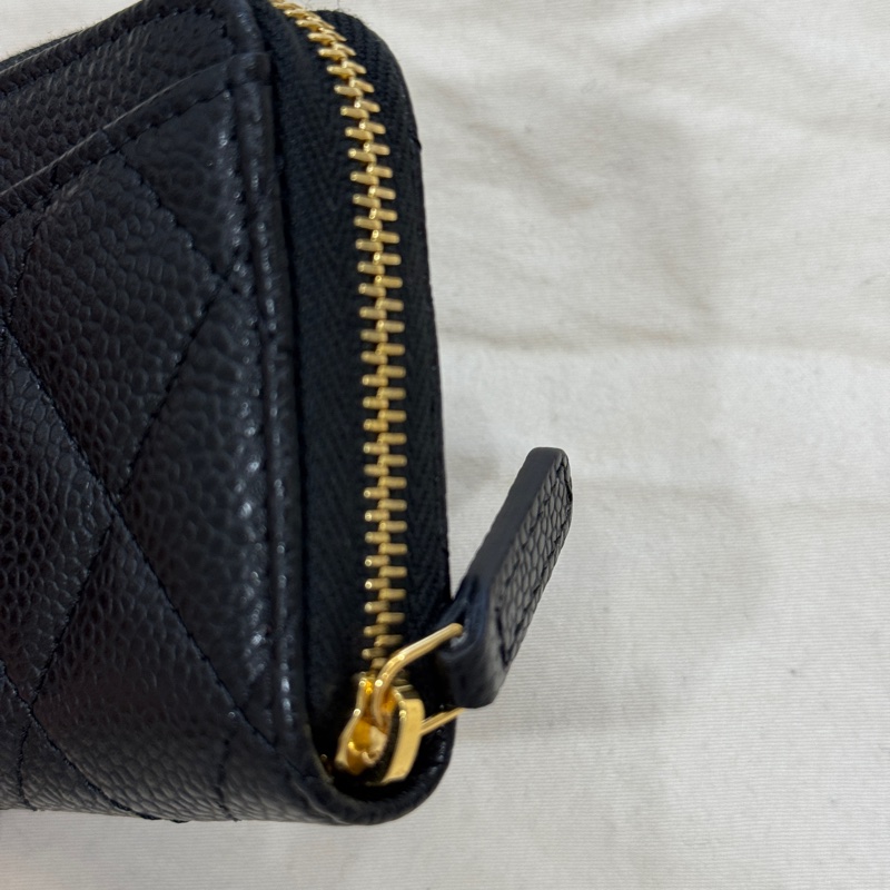 【CHANEL 香奈兒】荔枝紋經典拉鍊零錢包-7