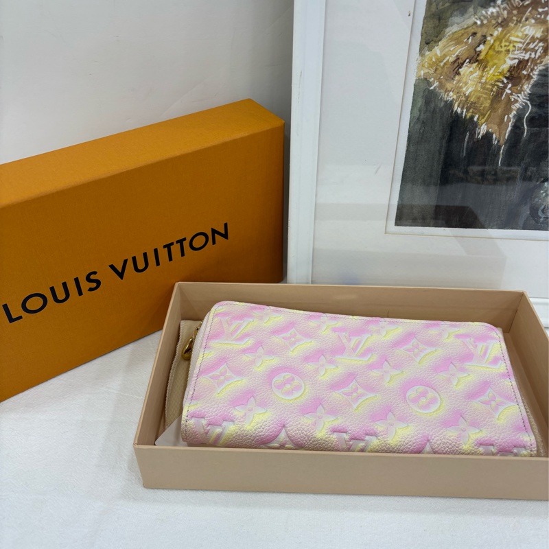 LV路易威登 限量炫彩 長版皮夾 晶片 全新-1