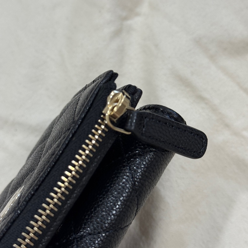 【CHANEL 香奈兒】經典菱格拉鍊短夾-10