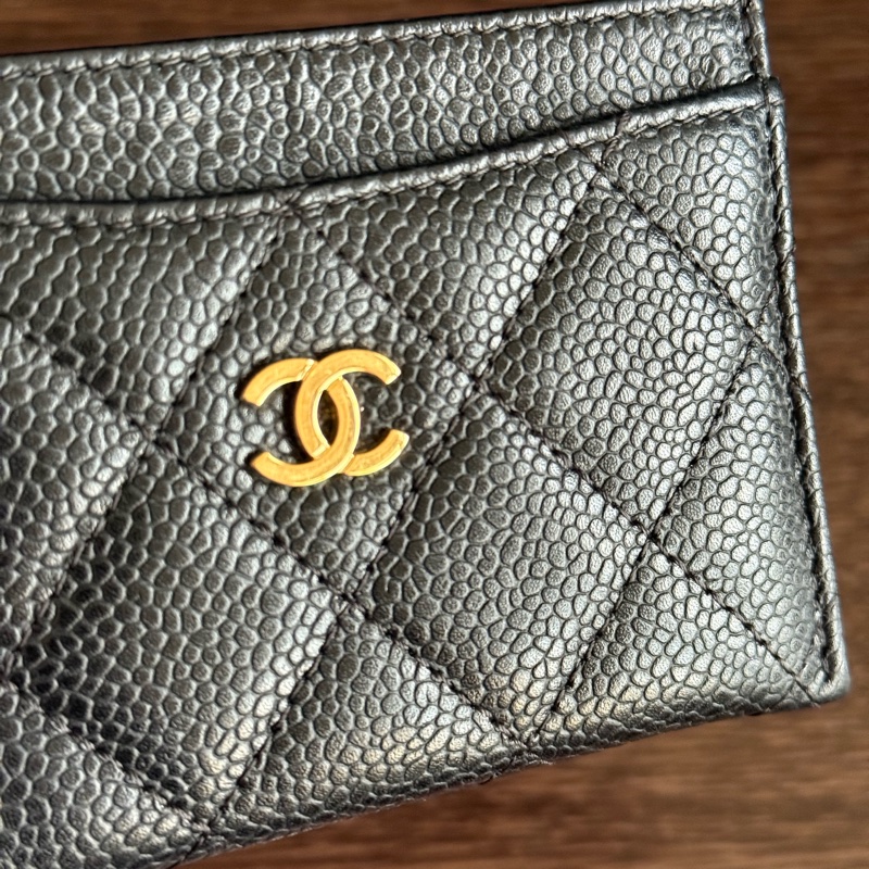 Chanel二手荔枝皮黑金卡片夾-1