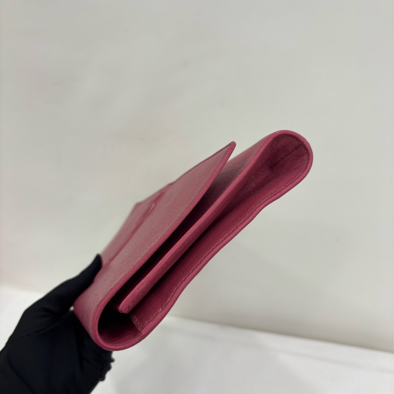 YSL聖羅蘭粉紅紅色手拿包-6