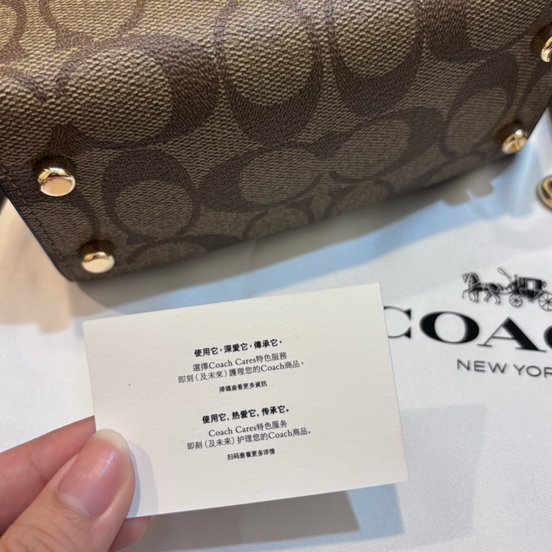 Coach蔻馳 Andrea Mini 經典老花皮革手提/斜背包-8