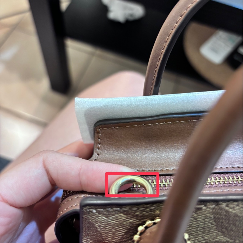 Coach蔻馳 Andrea Mini 經典老花皮革手提/斜背包-25