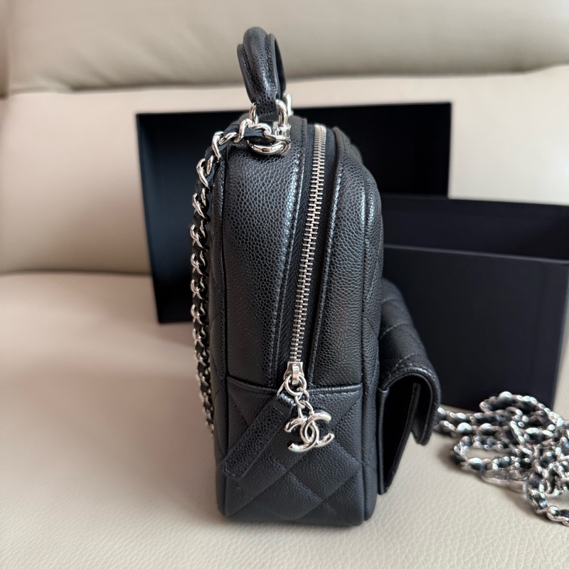 「M.Y精品」 Chanel 小香 膠膜在小書包 後背包  手提包 台灣購證-3