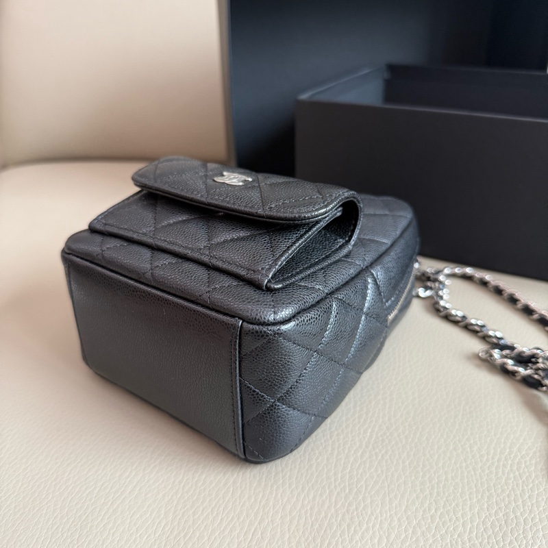 「M.Y精品」 Chanel 小香 膠膜在小書包 後背包  手提包 台灣購證-8