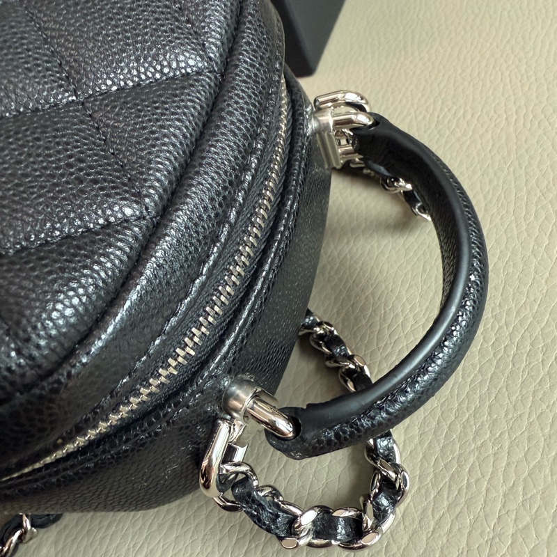 「M.Y精品」 Chanel 小香 膠膜在小書包 後背包  手提包 台灣購證-12