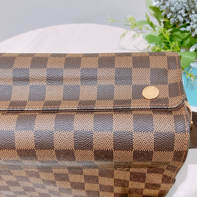 TK1892 LOUIS VUITTON 路易威登經典棋盤紋肩帶包包NAVIGLIO MESSENGER BAG DAMIER EBENE-16