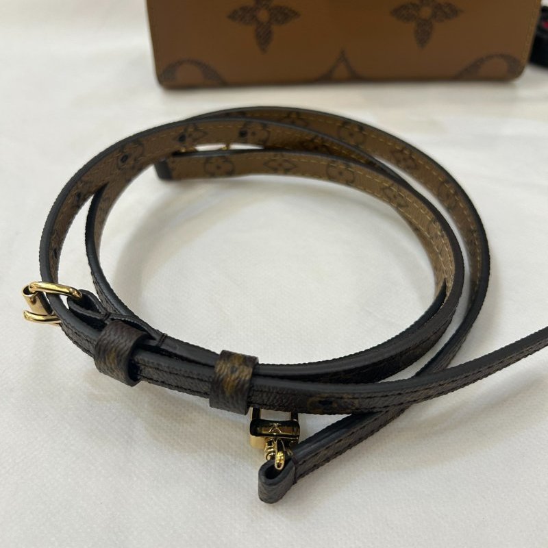 LV(M)On The Go BB 二用-8