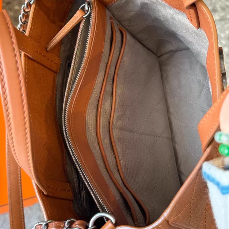 Chanel 荔枝皮 楓葉焦糖色tote-3