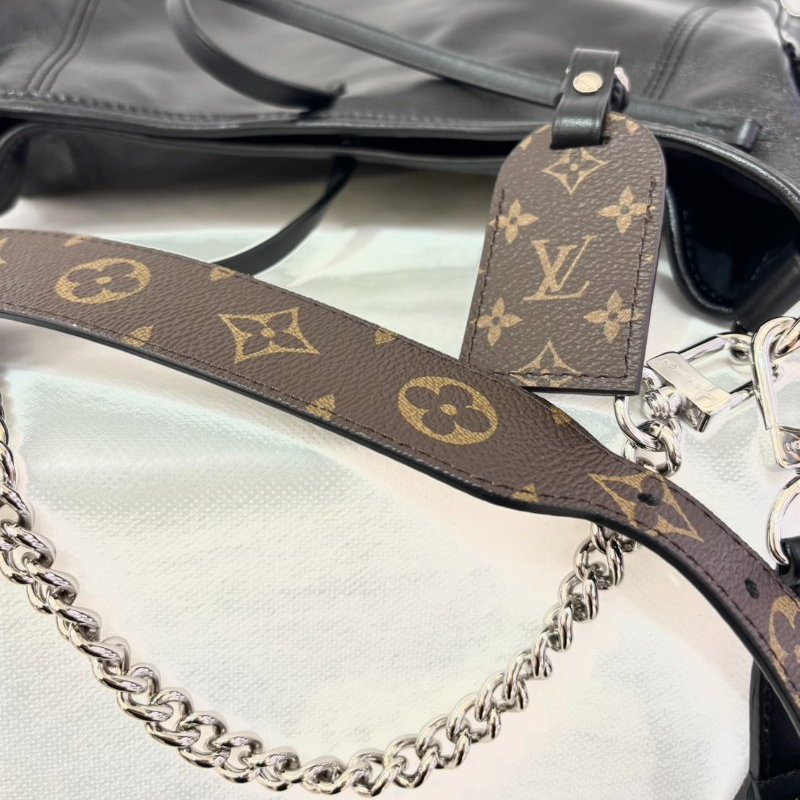 LV黑羊皮Carryall PM-4