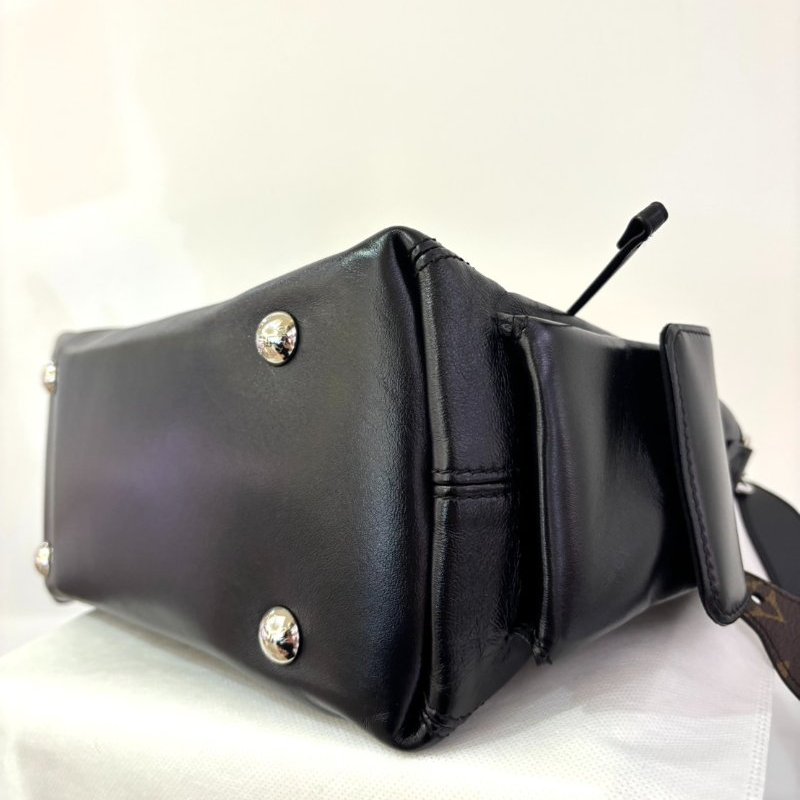 LV黑羊皮Carryall PM-7