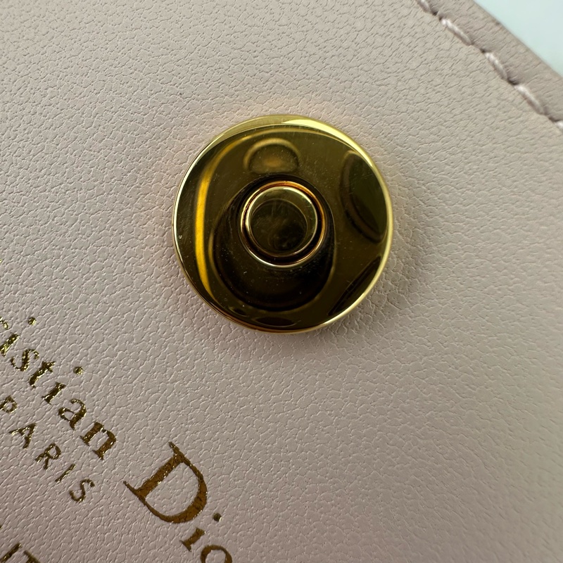 全新🔥DIOR Caro Glycine 砂岩粉色小銀包 2025年全套有單🩷-9