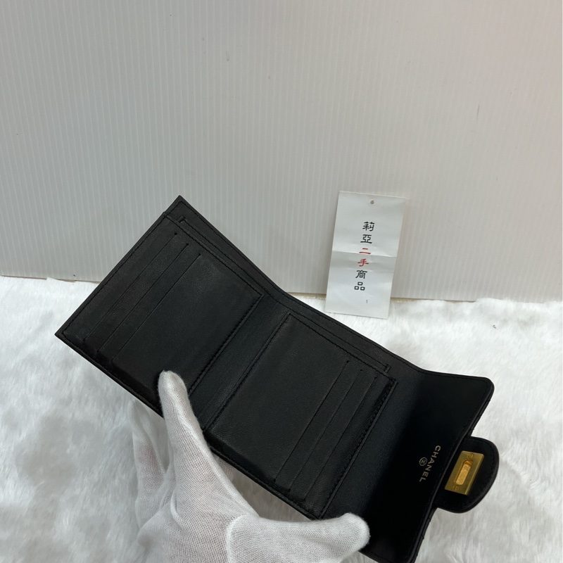 莉亞精品♡ Chanel 2.55背拉山型紋三折短夾 二手美夾-17