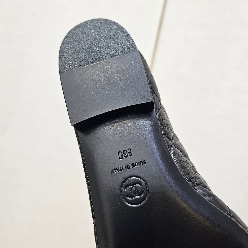 [超甜價好物☺️] Chanel黑小牛皮菱格蝴蝶結根鞋-11