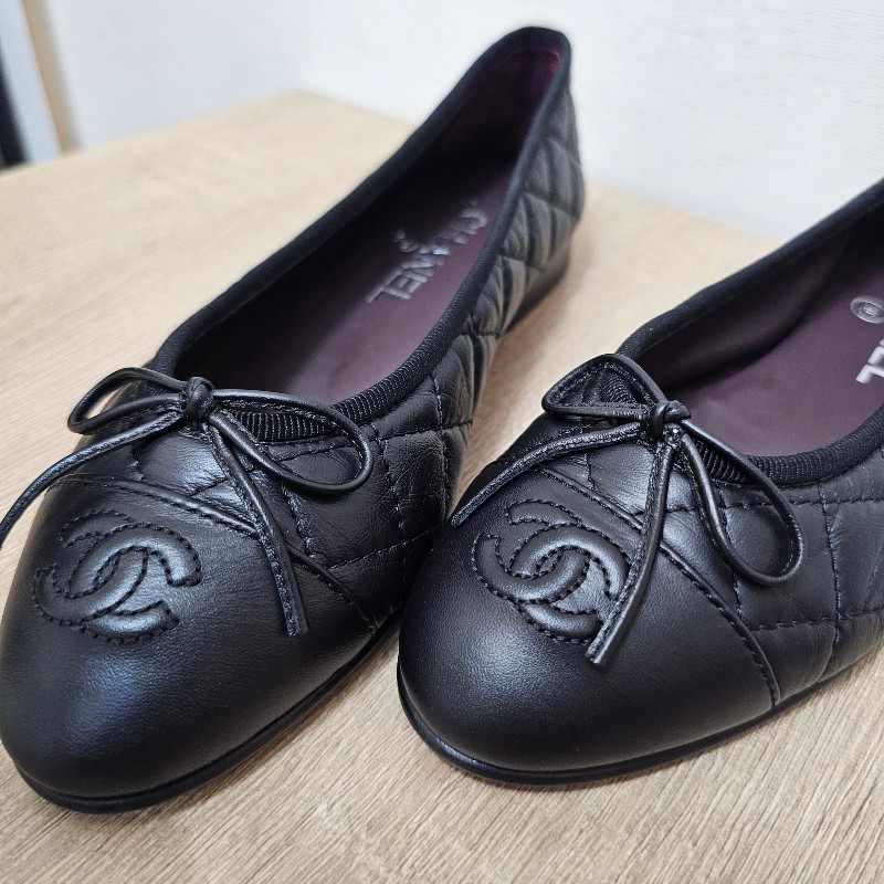 [超甜價好物☺️] Chanel黑小牛皮菱格蝴蝶結根鞋-14