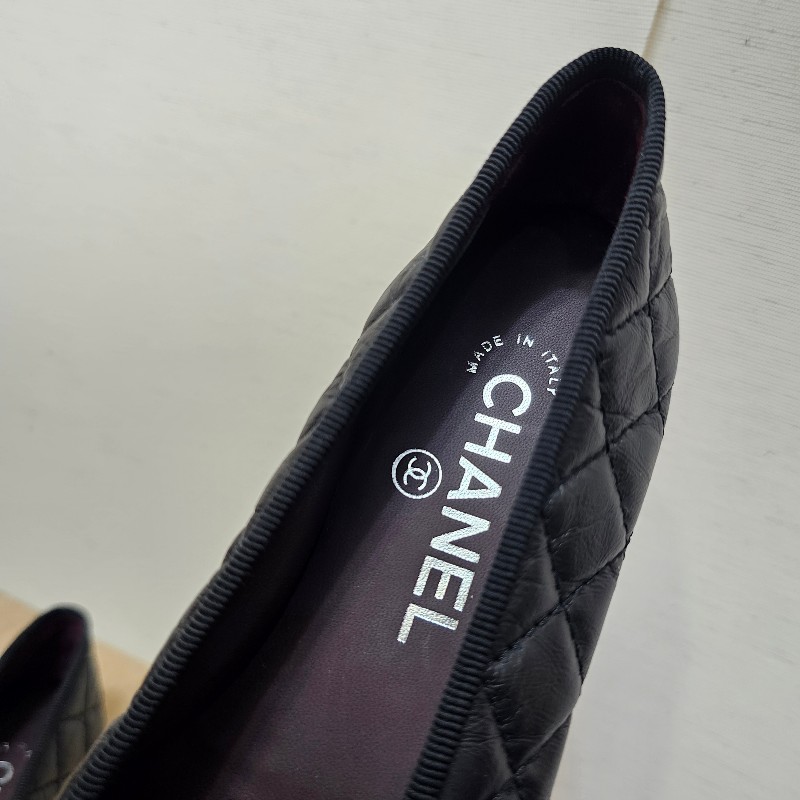 [超甜價好物☺️] Chanel黑小牛皮菱格蝴蝶結根鞋-15