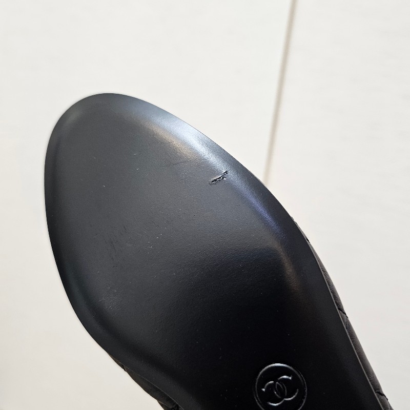 [超甜價好物☺️] Chanel黑小牛皮菱格蝴蝶結根鞋-17