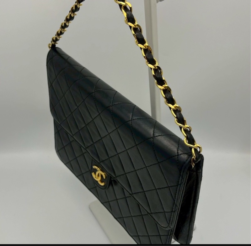 🏷️ Chanel woc-7