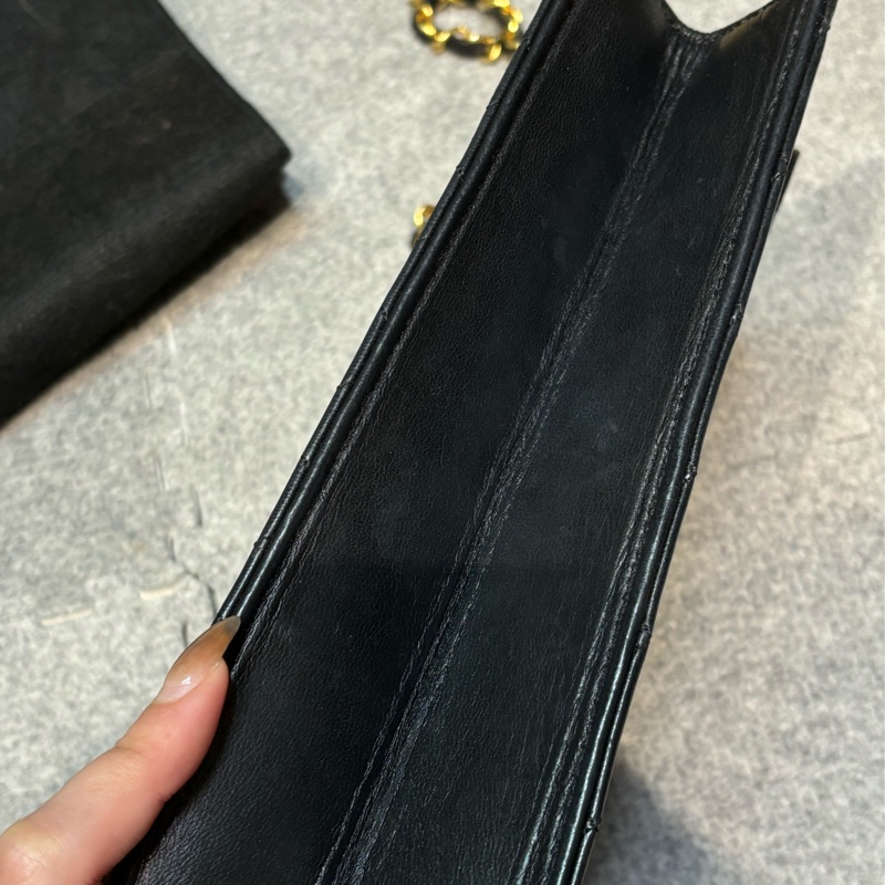 🏷️ Chanel woc-14