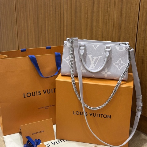 LV OnTheGo EAST WEST #Brume/Quartz