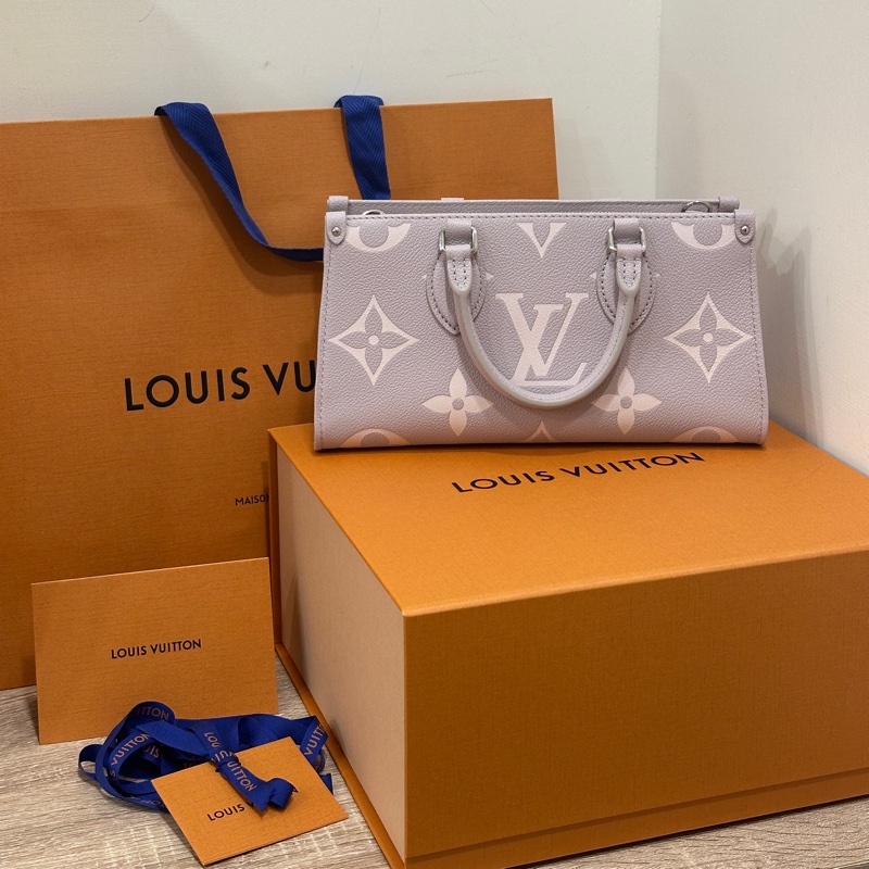 LV OnTheGo EAST WEST #Brume/Quartz-4