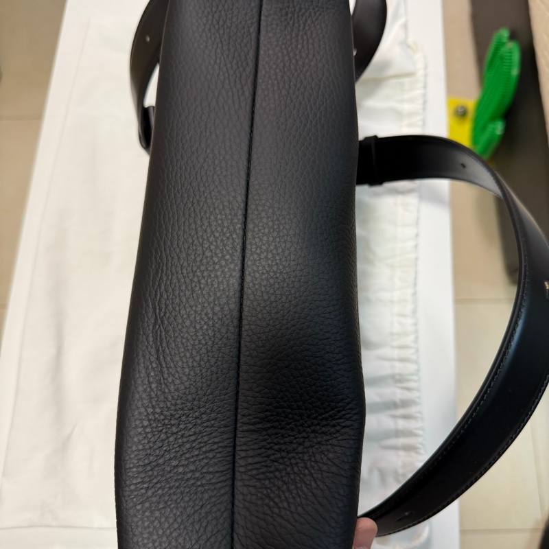 Maison Margiela 黑色皮革斜挎包 SB1WG0003-P4746 Soft 5AC on-body bag-15