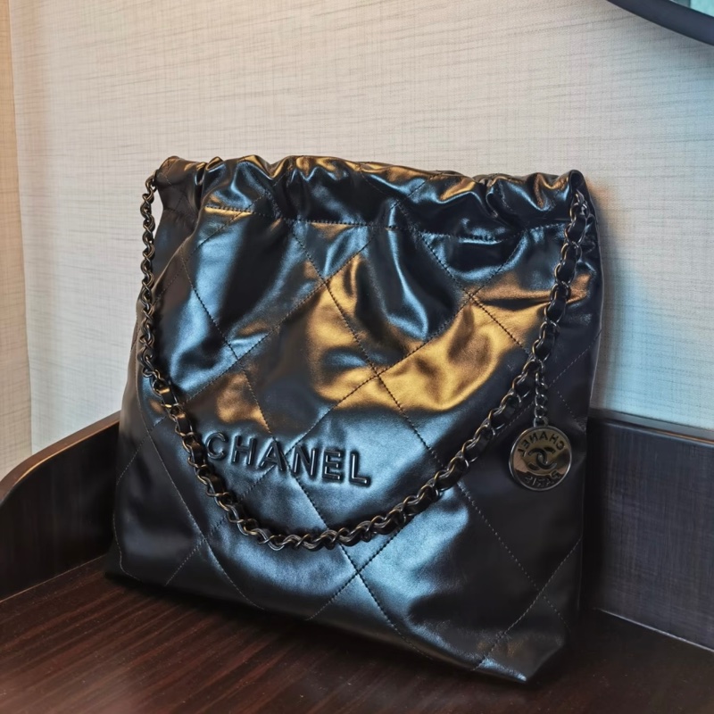 🖤 香奈兒極致黑SO BLACK Chanel黑色黑釦油蠟牛皮小號22Bag AS3260-3