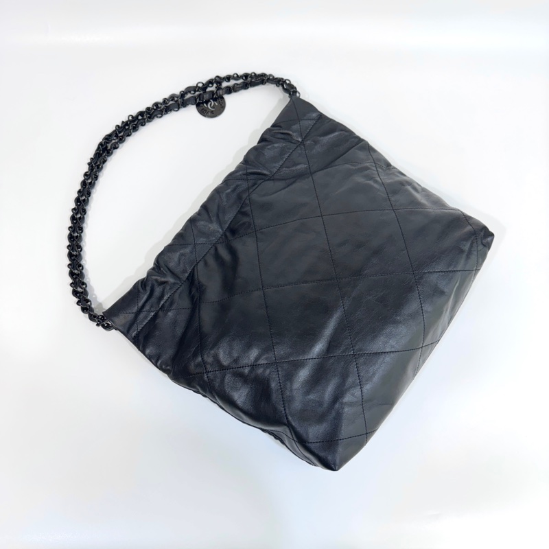 🖤 香奈兒極致黑SO BLACK Chanel黑色黑釦油蠟牛皮小號22Bag AS3260-5