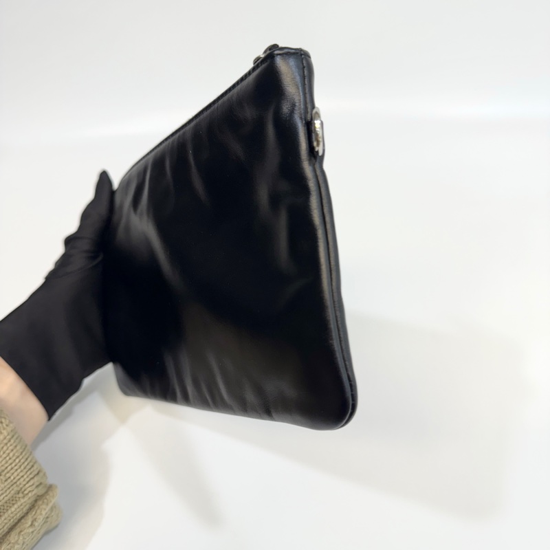 🖤 香奈兒極致黑SO BLACK Chanel黑色黑釦油蠟牛皮小號22Bag AS3260-15