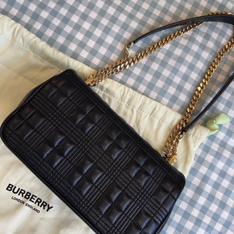 Burberry Lola 絎縫金色TB Logo斜背包-7
