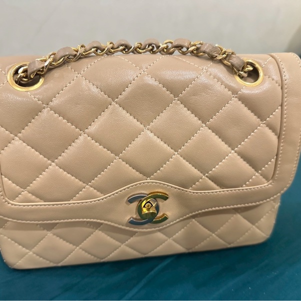 中古香奈兒包包。巴黎限定雙色雙c-5