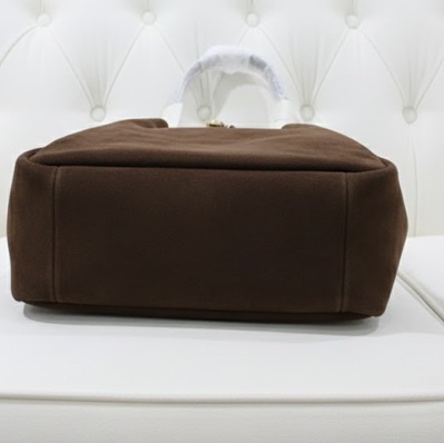 Tory Burch Romy Suede Bag 2025秋冬秀款麂皮手提肩背斜揹水桶包（深咖啡色）-2