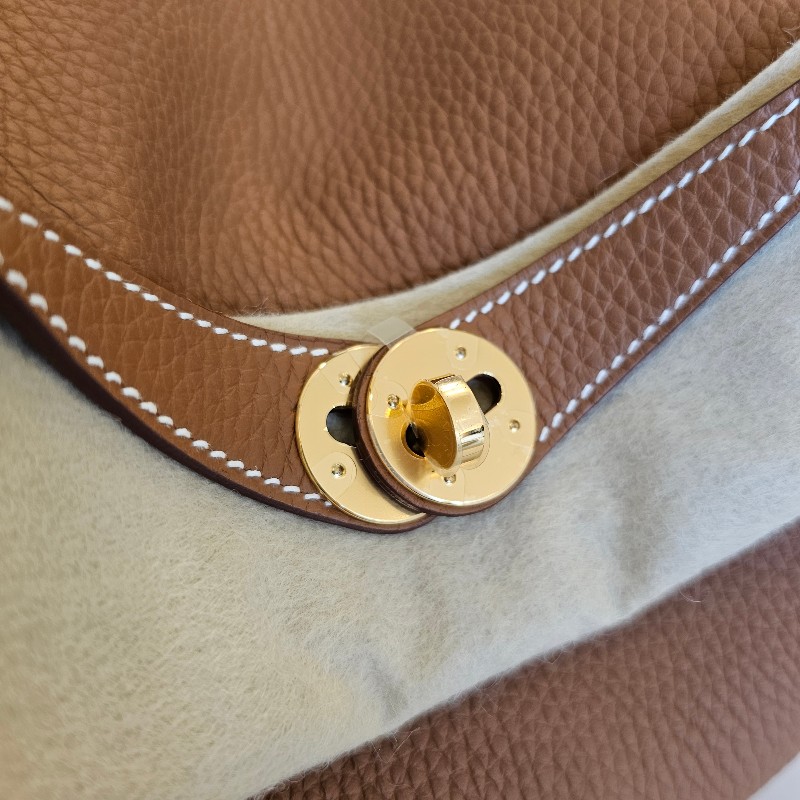 [全新全配台灣購證❣️] Hermes金棕金釦Lindy26-12