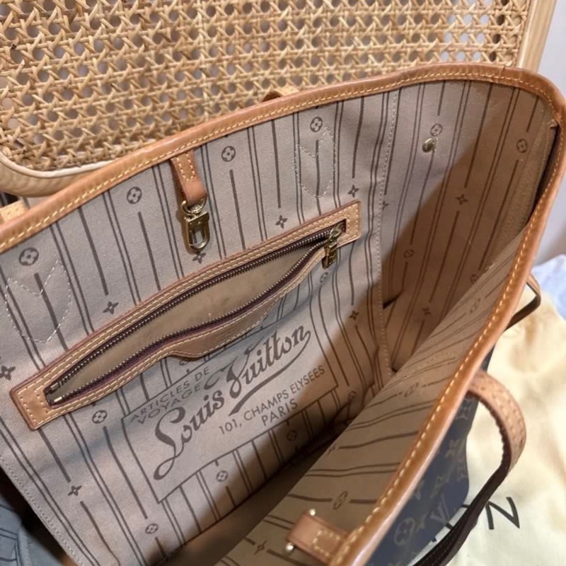 Louis Vuitton Neverfull MM-4