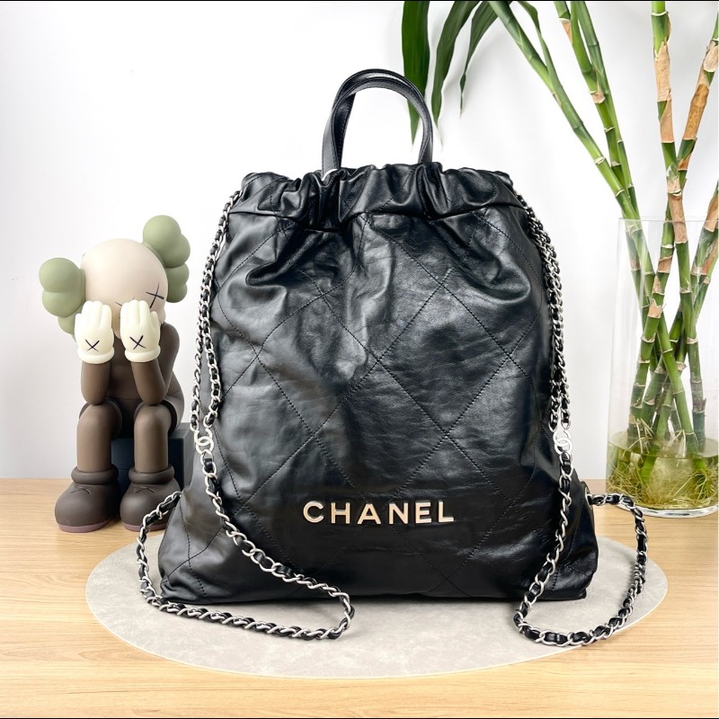 CHANEL 22bag黑銀牛皮手提垃圾袋後背包~🥨大號-1