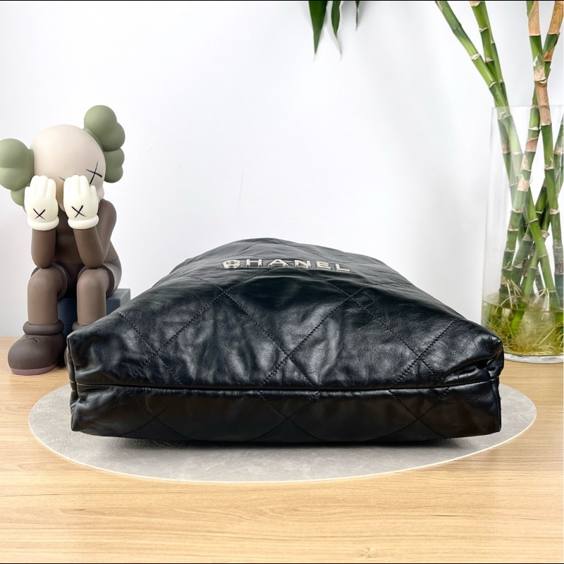 CHANEL 22bag黑銀牛皮手提垃圾袋後背包~🥨大號-6
