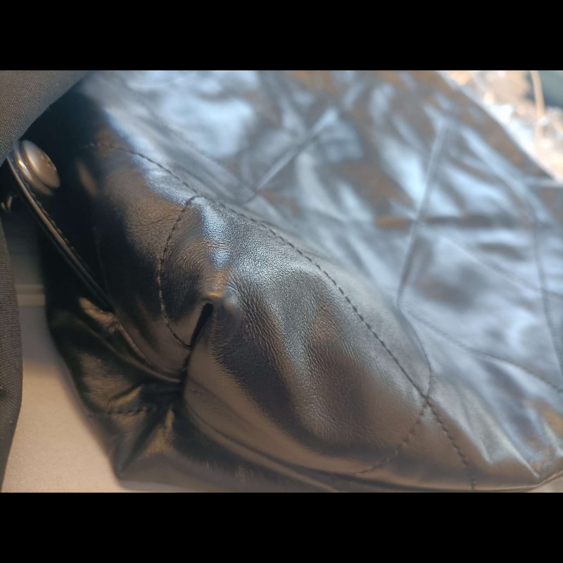 CHANEL 22bag黑銀牛皮手提垃圾袋後背包~🥨大號-13